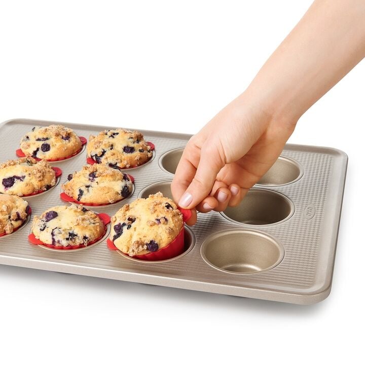 silicone-baking-cups-12-pack-t7 gg_11211000_4.jpg
