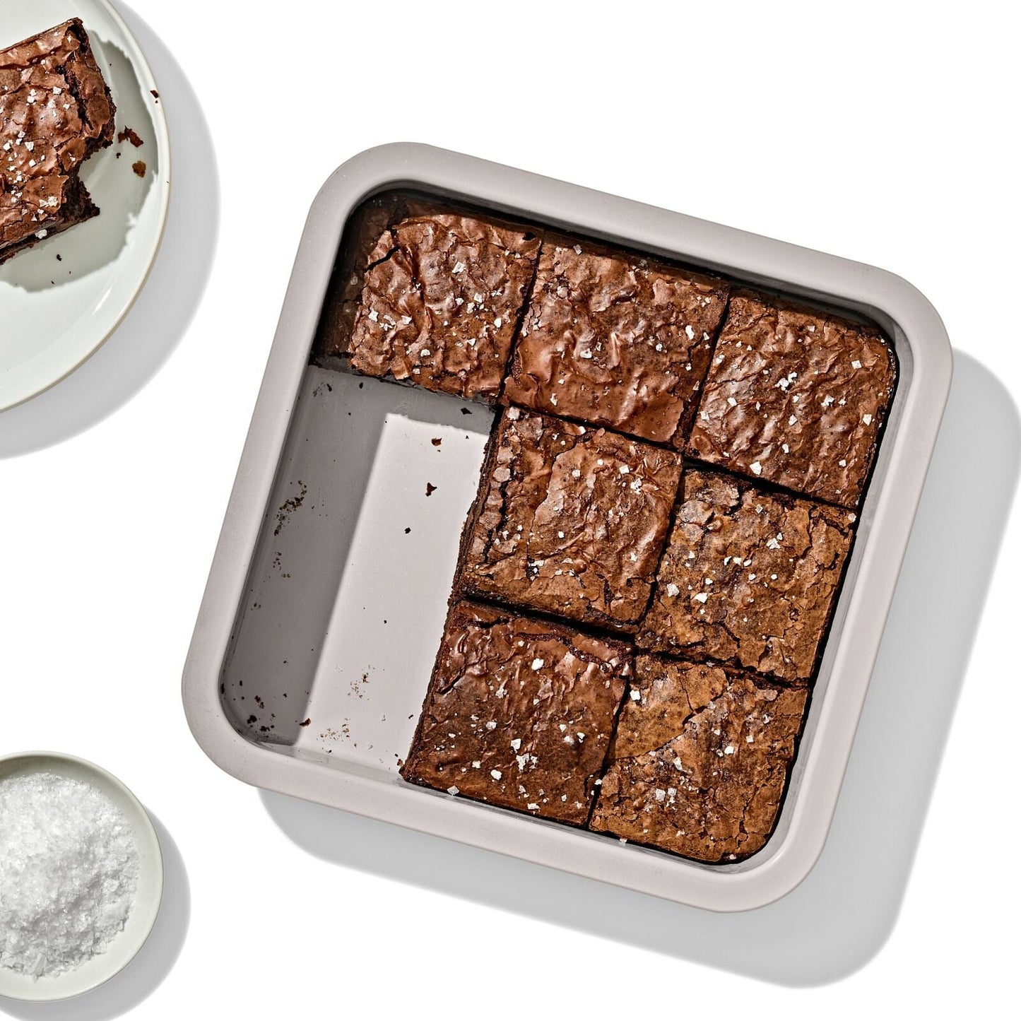 non-stick-pro-ceramic-coated-metal-bakeware-9-square-cake-pan-storm-blue-o8 oxo_9in-square-cake-pan_pdp_01.jpg