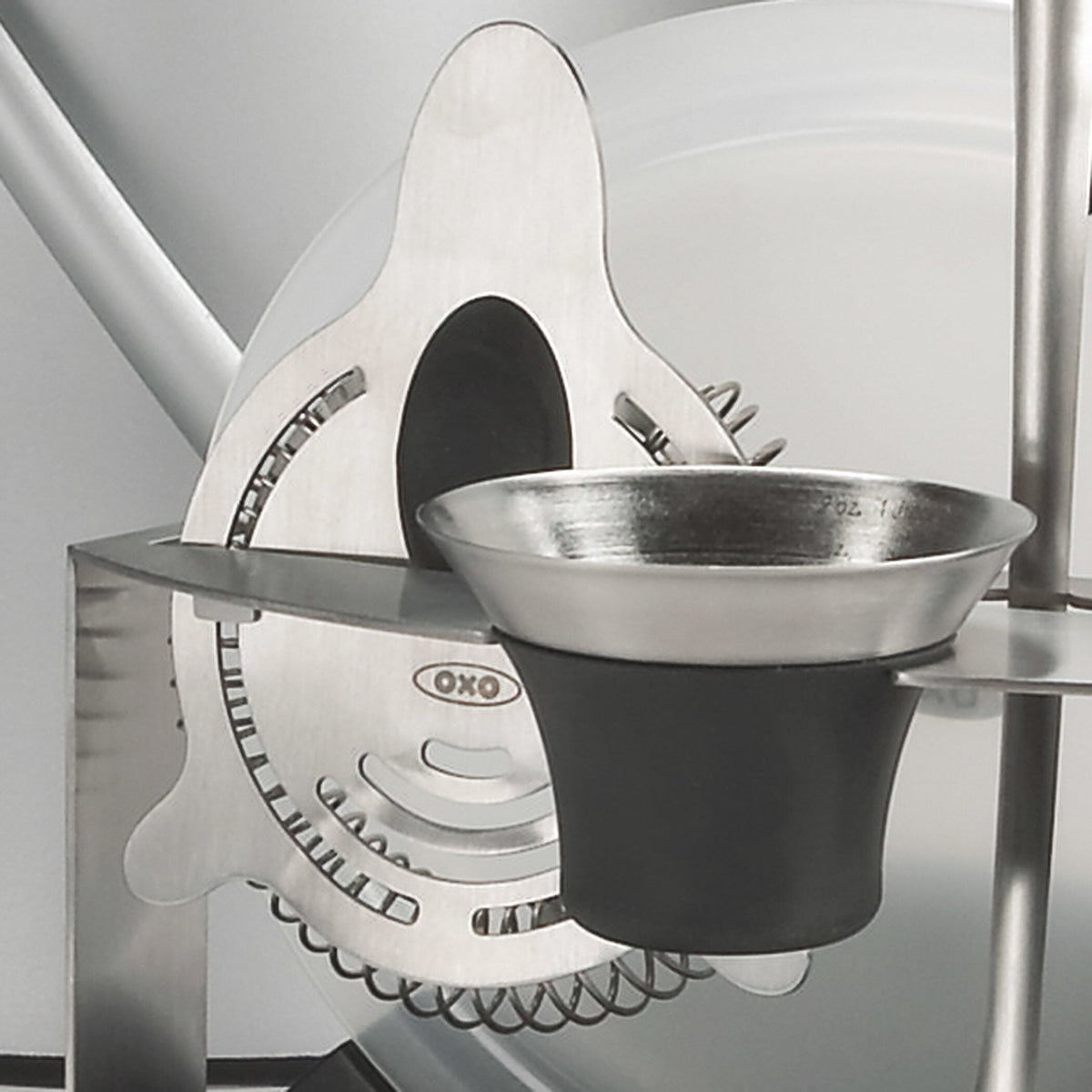 steel-cocktail-strainer-y3 1058016_5_steel_cocktail_strainer.jpg
