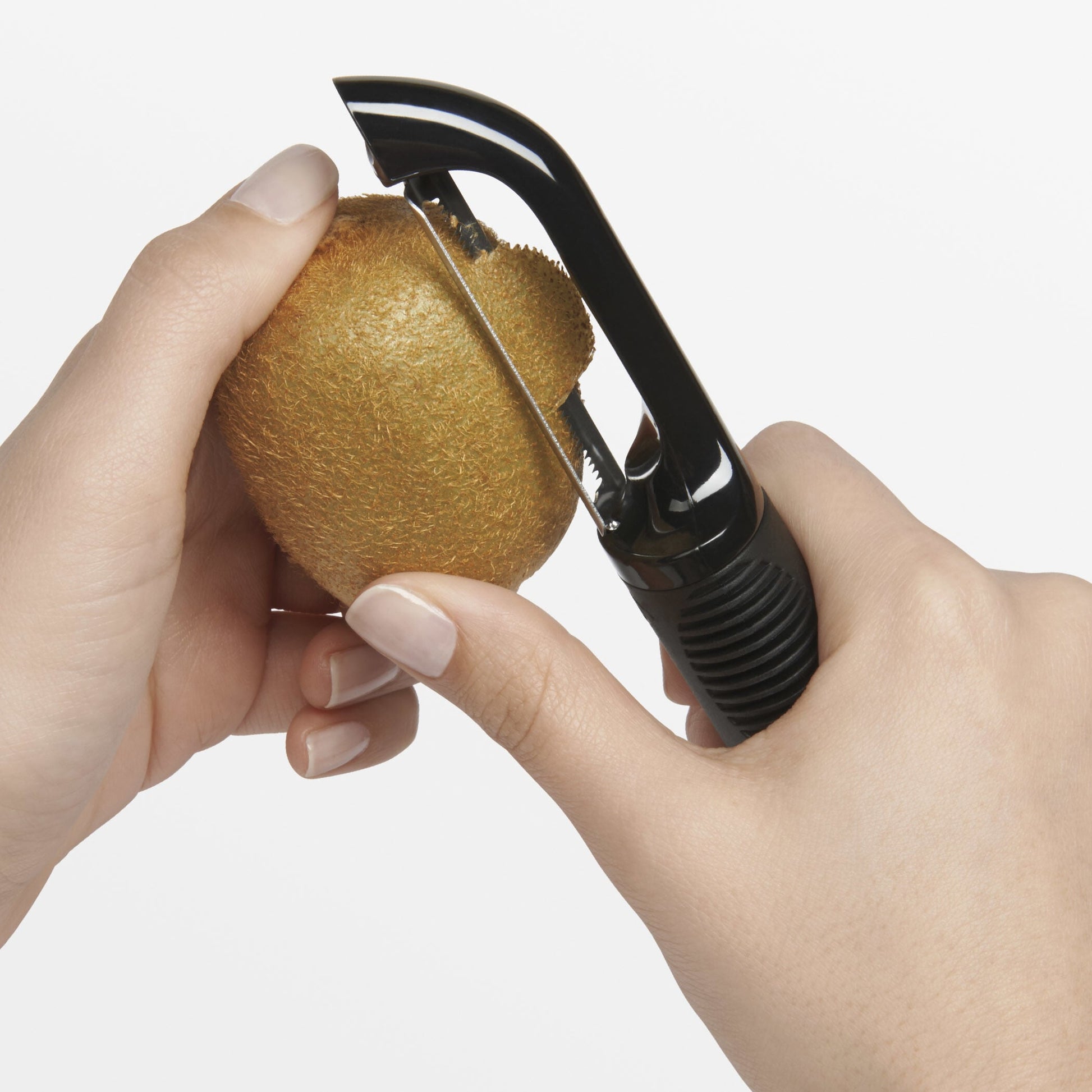 serrated-peeler-y8 1061242_5_oxogoodgrips_serratedpeeler.jpg
