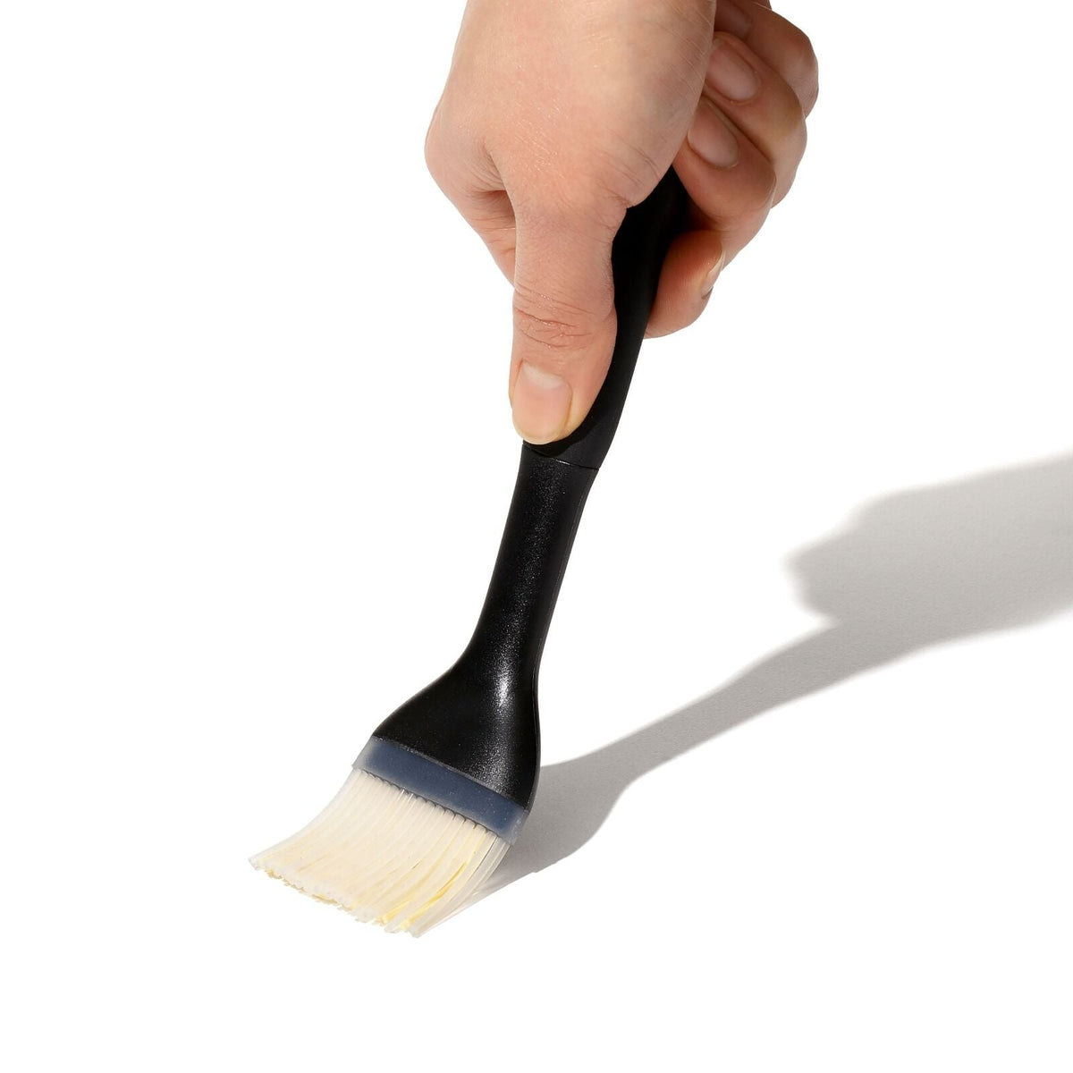 oxo-good-grips-silicone-pastry-brush-b2 1071062v1_detailed_product_view_1.jpeg