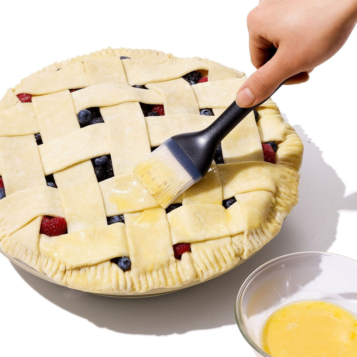 oxo-good-grips-silicone-pastry-brush-b2 1071062v1_detailed_product_view_4.jpeg