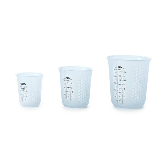 3-piece-squeeze-and-pour-silicone-measuring-cup-set-e1 11172700_measuring_set.jpg