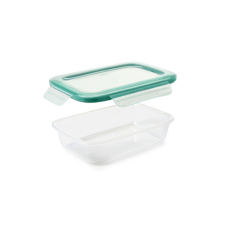 oxo-good-grips-5-1-cup-smart-seal-plastic-container-n7 11175100snap5point1cup1.jpg