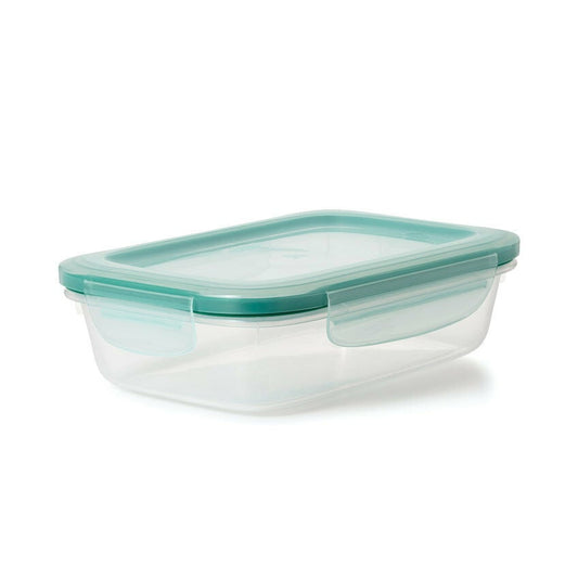 oxo-good-grips-5-1-cup-smart-seal-plastic-container-n7 11175100snap5point1cup2.jpg