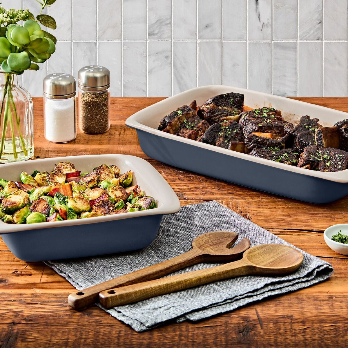 3-qt-rectangular-stoneware-baking-dish-v0 11428500_30.jpg