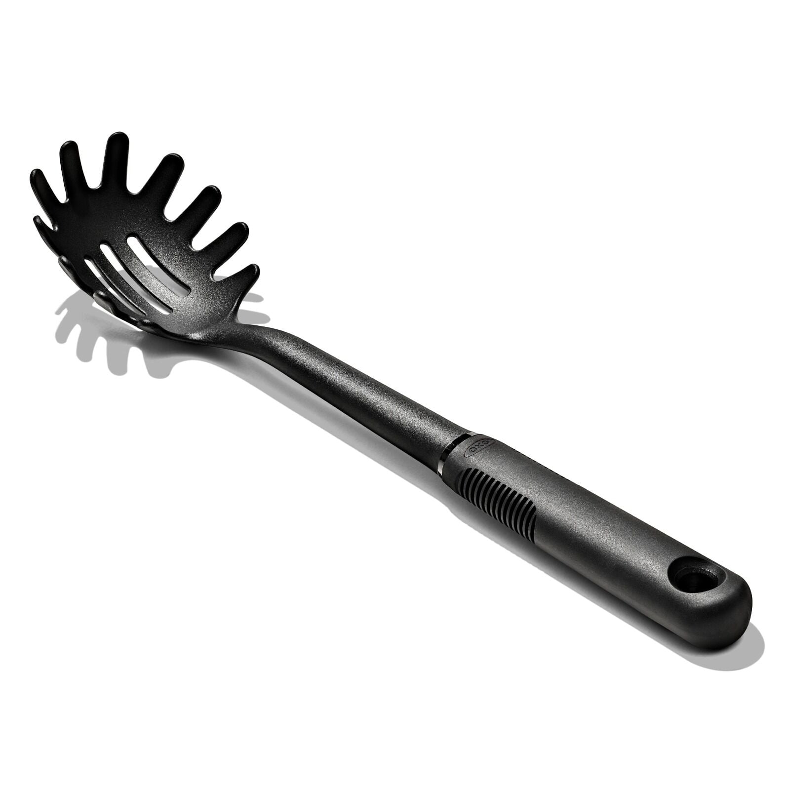 oxo-good-grips-nylon-spaghetti-server-v4 1190900v6_pdp_carousel_3.jpeg