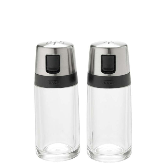 simple-salt-and-pepper-shaker-set-l2 1234780_4.jpg