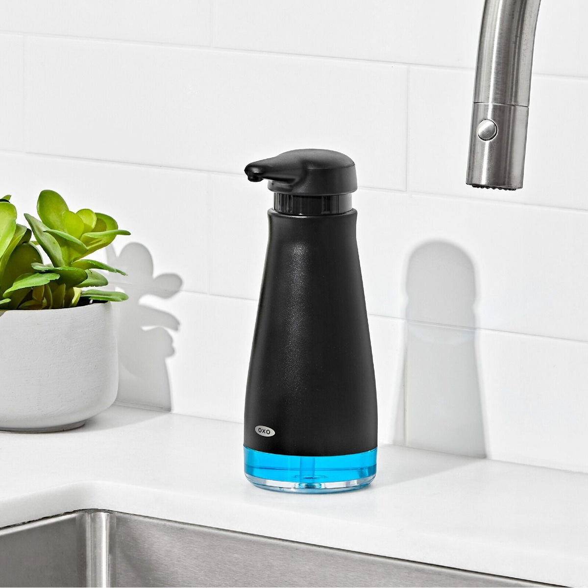 stainless-steel-soap-dispenser-black-r0 12427000_27.jpg