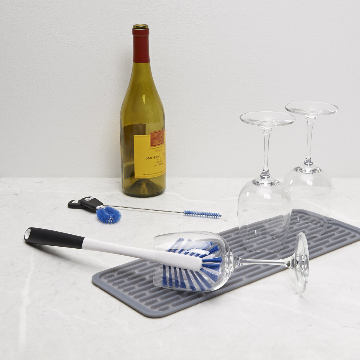 water-bottle-cleaning-set-t6 1329080_7_water_bottle_cleaning_set.jpg