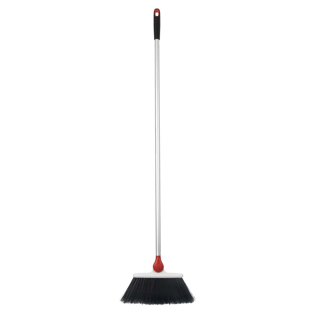 any-angle-broom-q6 1336580.jpg