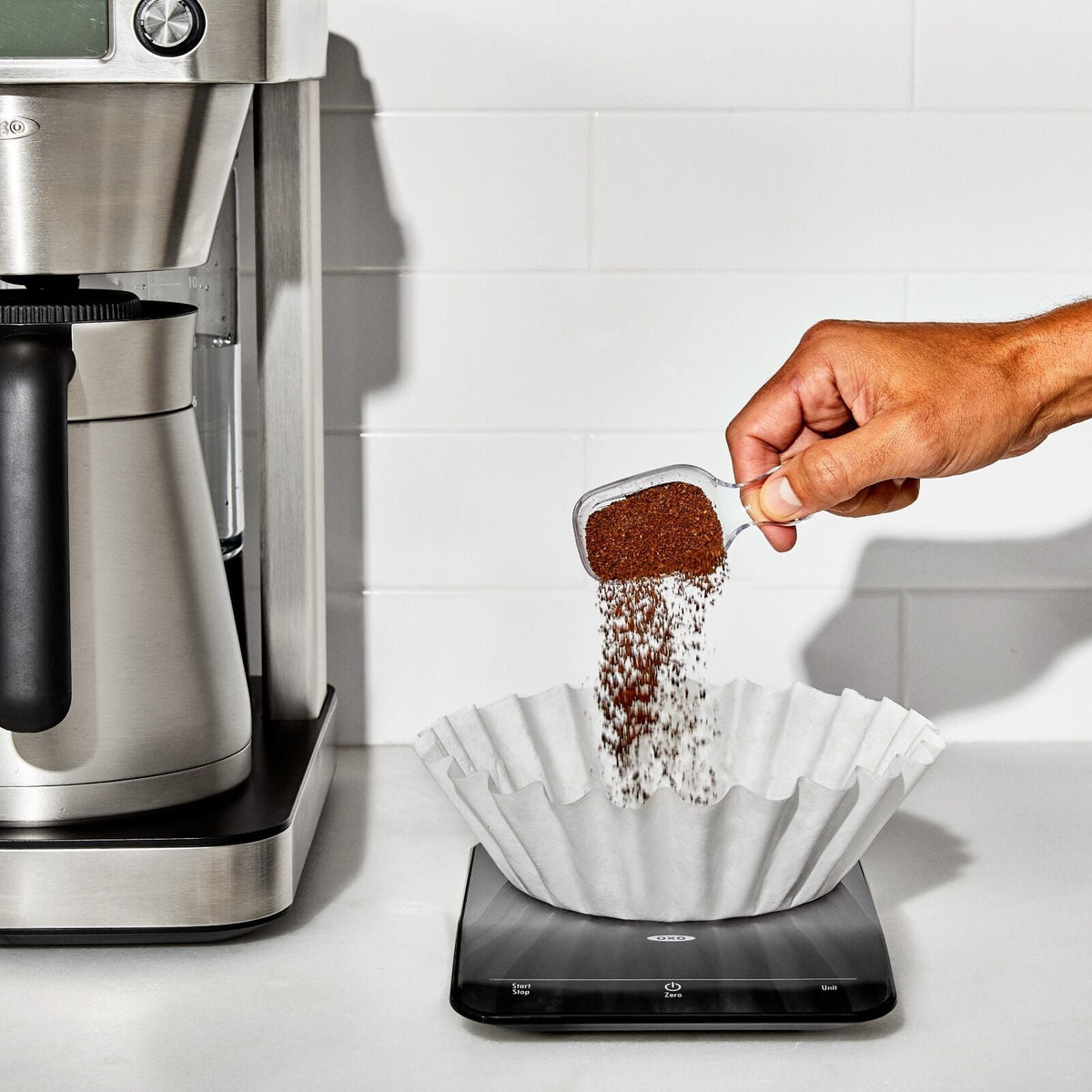 commercial-basket-style-large-coffee-filters-q3 brew_11358800_12cupcoffeefilter_pdp_01.jpg