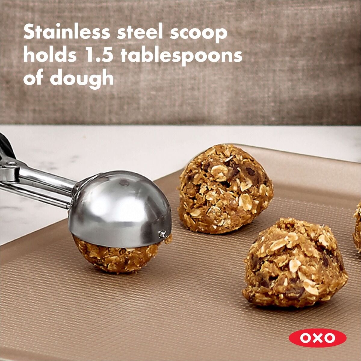 medium-cookie-scoop-o9 gg_1055893_8_1_.jpg