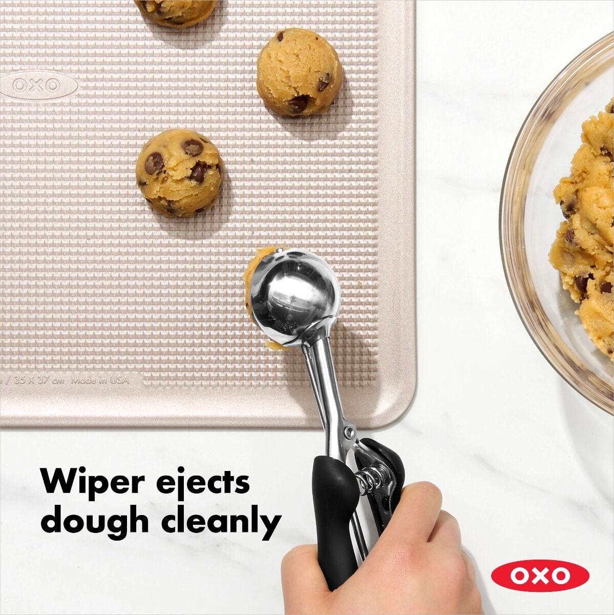 medium-cookie-scoop-o9 gg_1055893_8a_1_.jpg