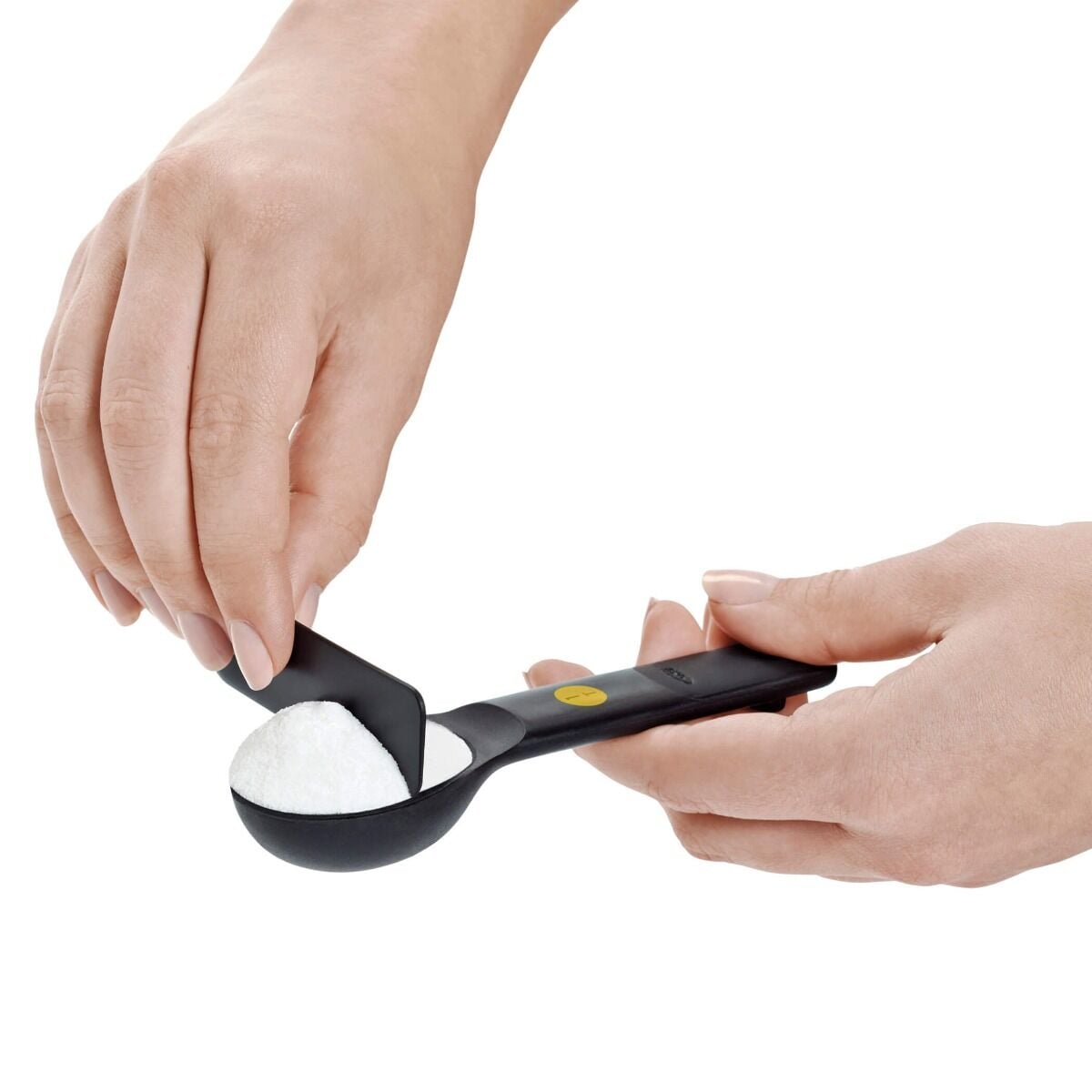 7-piece-plastic-measuring-spoons-black-z7 gg_11110801_3_1_.jpg