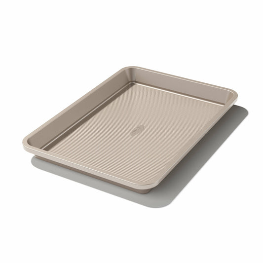 non-stick-pro-quarter-sheet-jelly-roll-pan-9-x-13-f4 gg_11165000v1_201216_01_1_.jpg