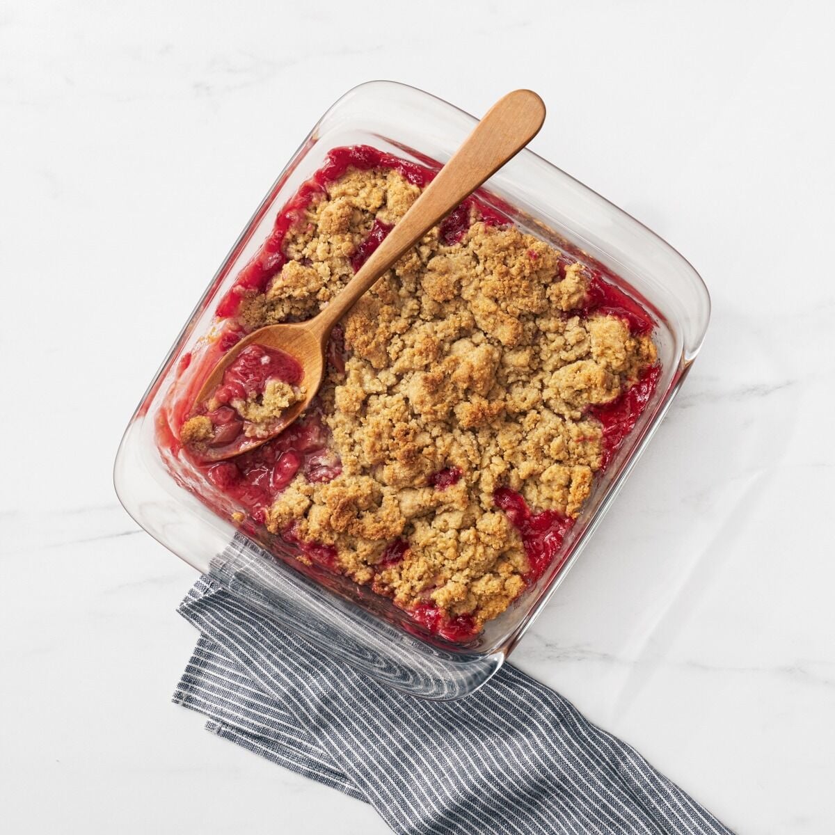 glass-baking-dish-with-lid-2-0-qt-l1 gg_11176200_9.jpg