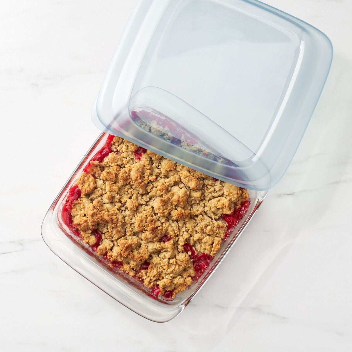 glass-baking-dish-with-lid-2-0-qt-l1 gg_11176200_9a.jpg