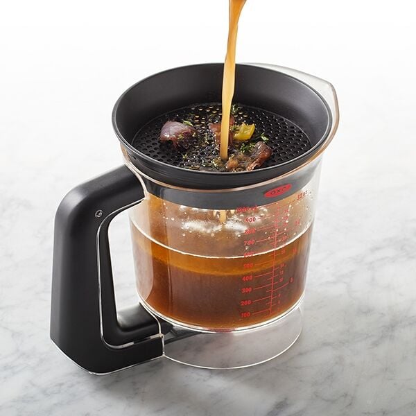 oxo-good-grips-good-gravy-fat-separator-4-cup-n0 gg_11198900_9c.jpg