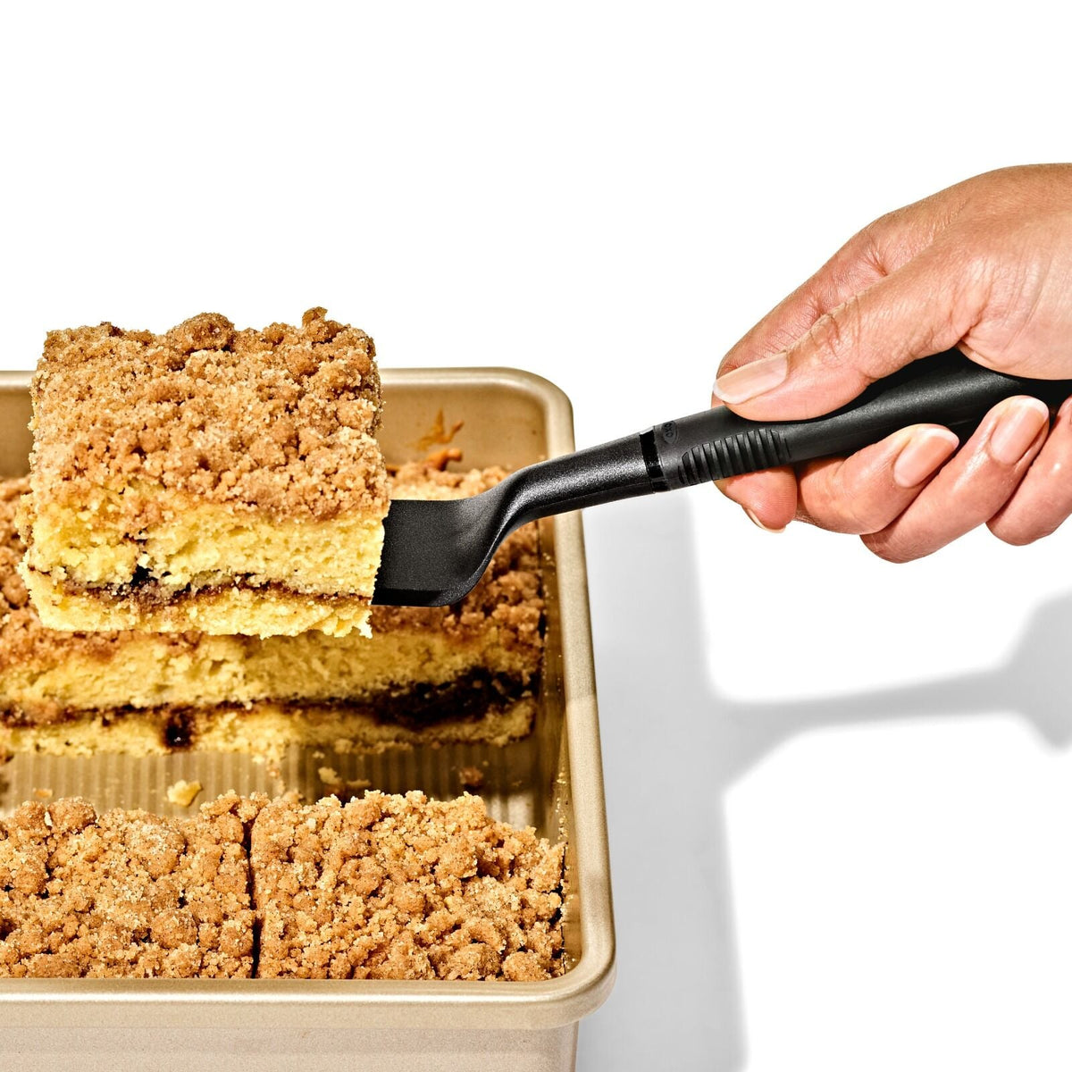 nylon-cut-and-serve-turner-m0 gg_11229000v1_nyloncutservespatula_pdp_02.jpg