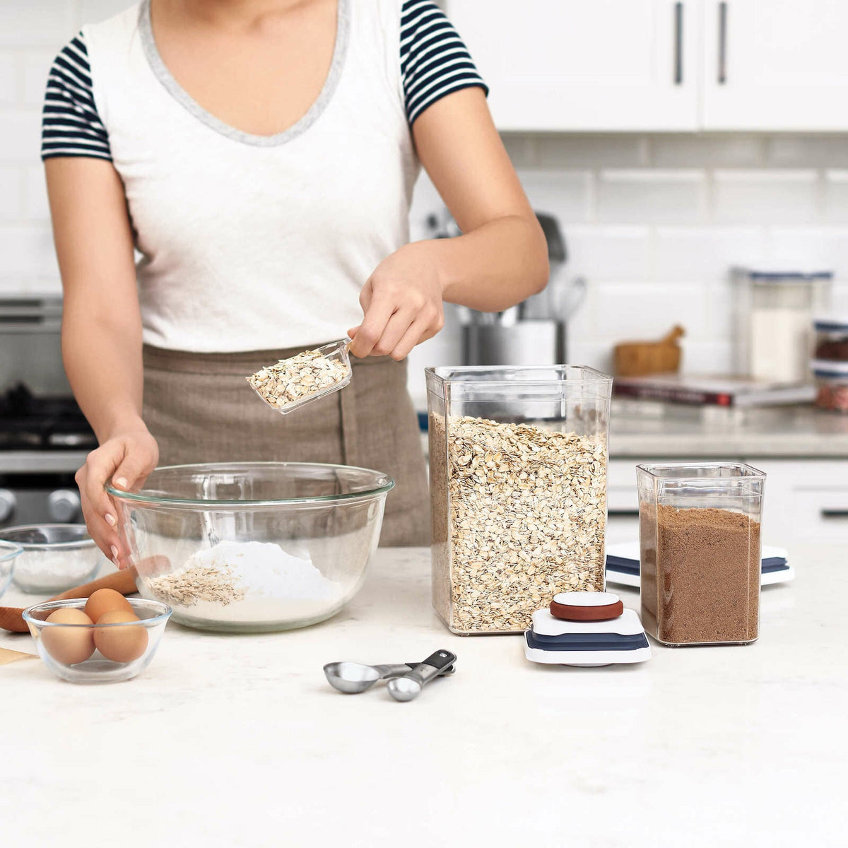 8-piece-pop-container-baking-set-x5 gg_11236500_4_1_.jpg