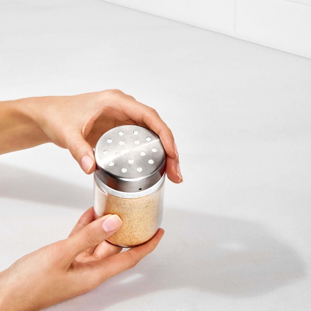 adjustable-shaker-p9 gg_11247200_4e_1_.jpg