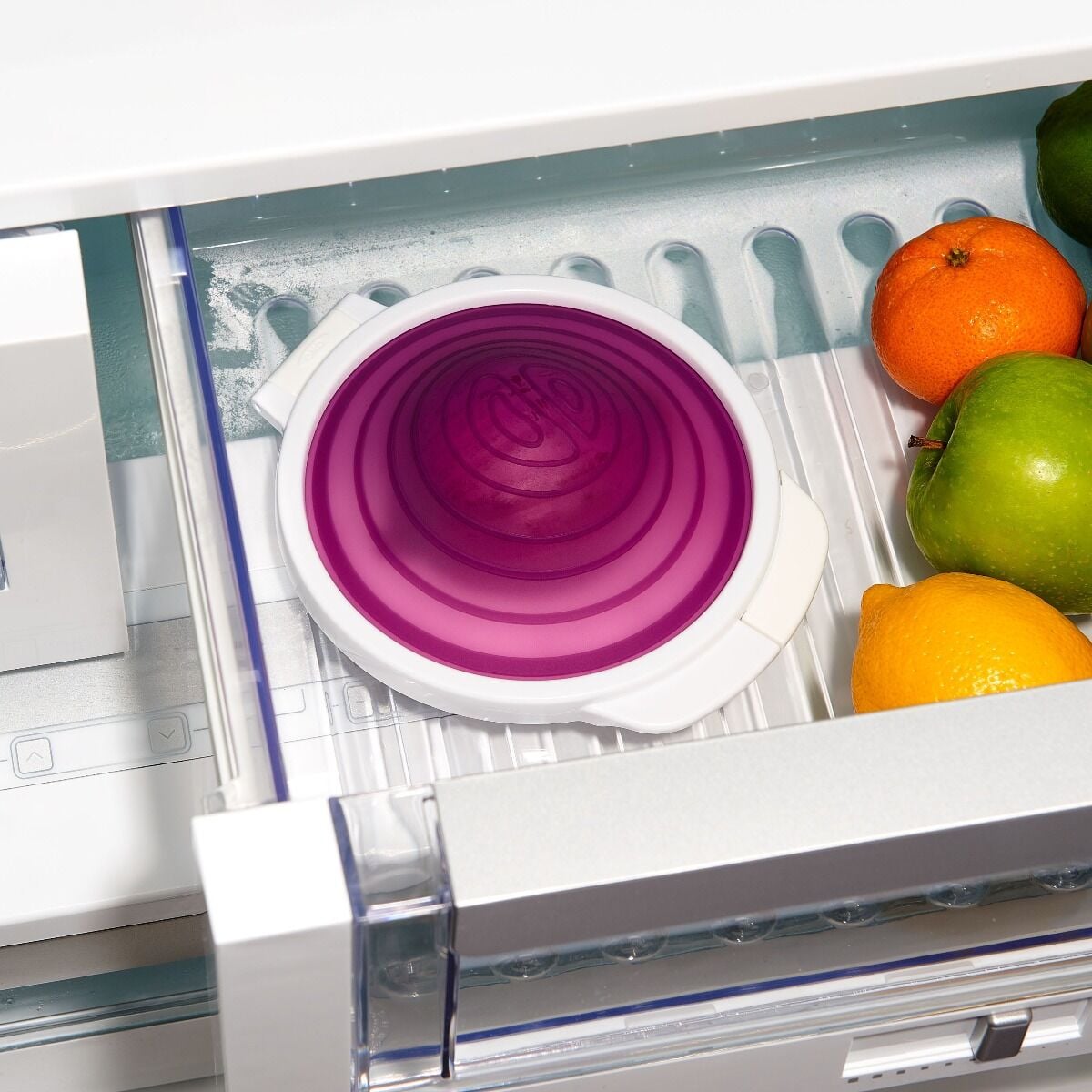 cut-and-keep-silicone-onion-keeper-y0 gg_11250100_9.jpg
