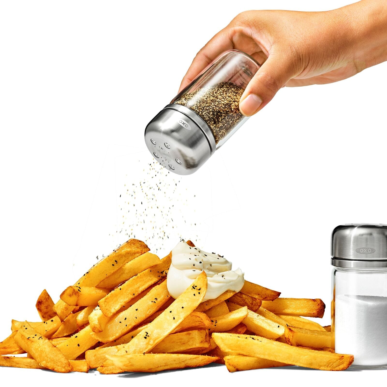 glass-adjustable-shaker-set-j3 gg_11312600_adjustablesaltandpeppershakers_pdp_05.jpeg