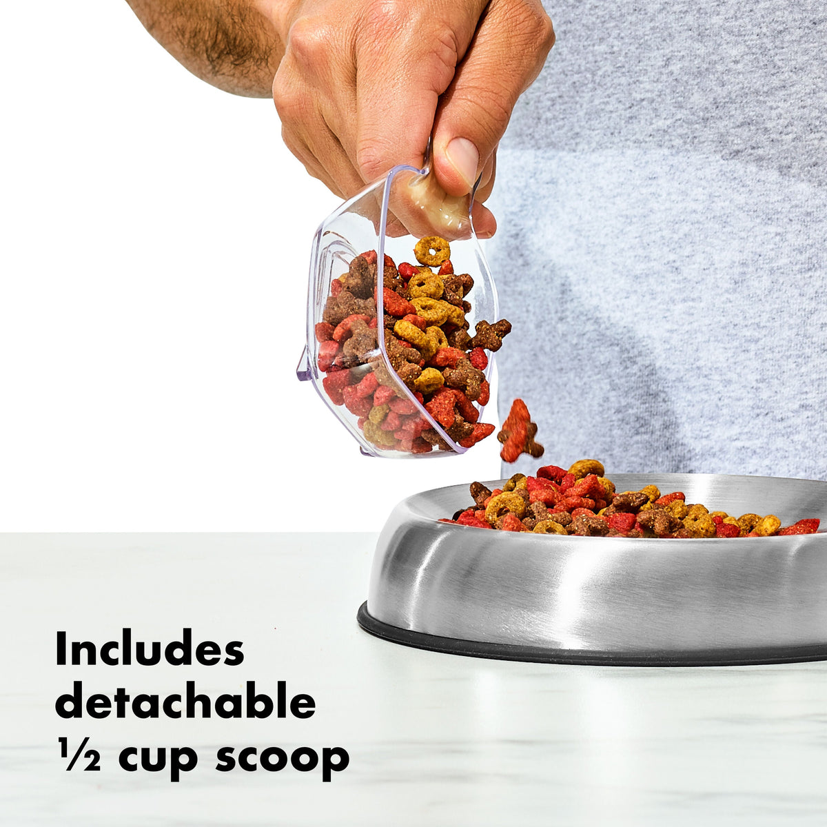 oxo-good-grips-pet-pop-container-6-0-qt-5-7-l-with-half-scoop-a3 gg_11332800_8b_1_.jpg