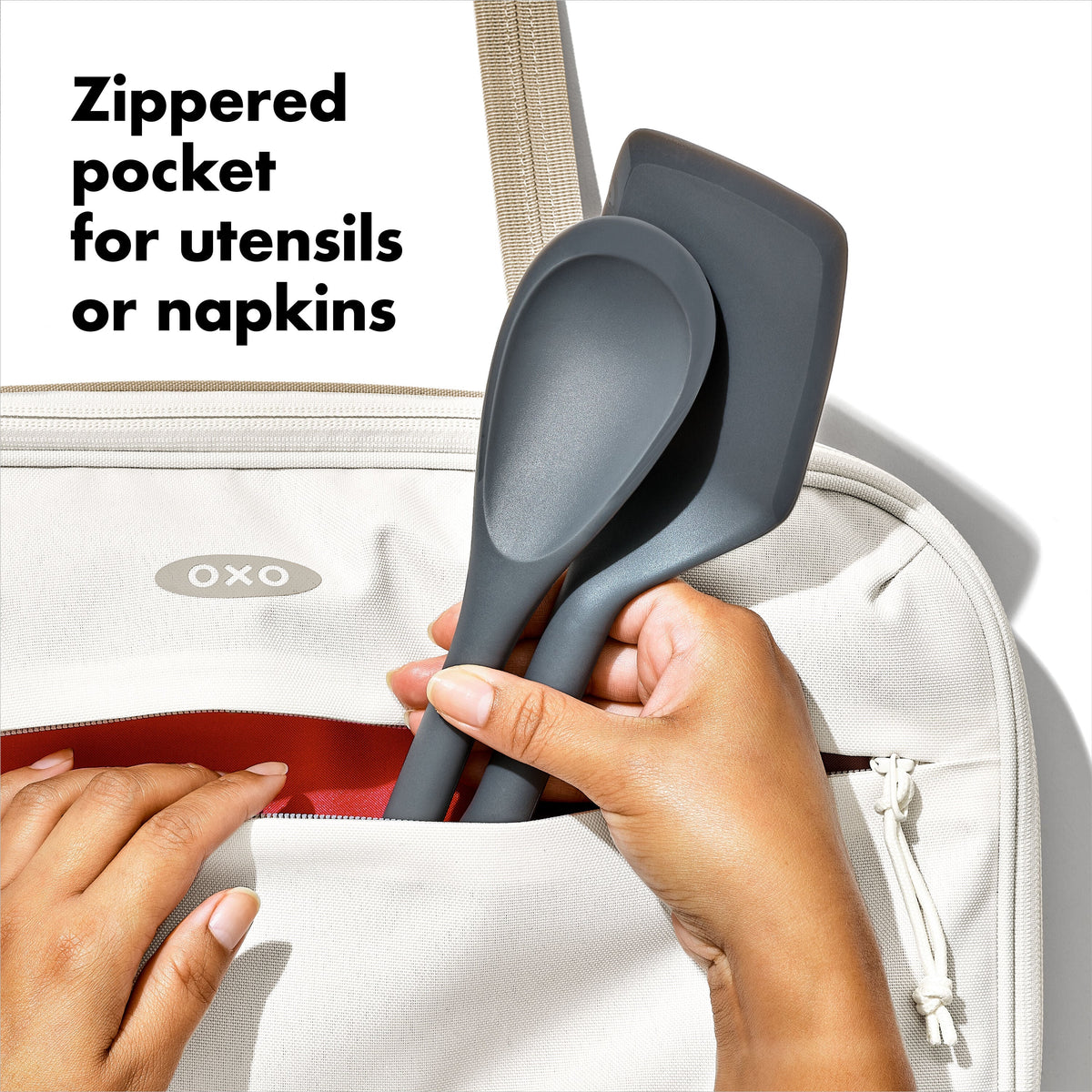 oxo-good-grips-insulated-bakeware-carrier-e2 gg_11340000_8b.jpg