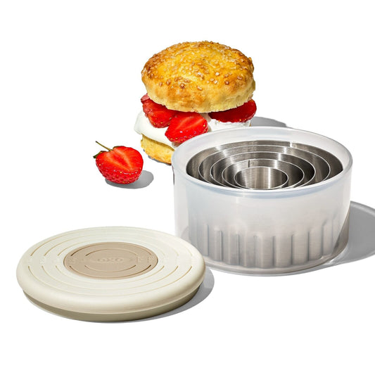 double-sided-cookie-and-biscuit-cutter-f0 gg_11360600_cookiecutterset_apdp_00_main.jpg