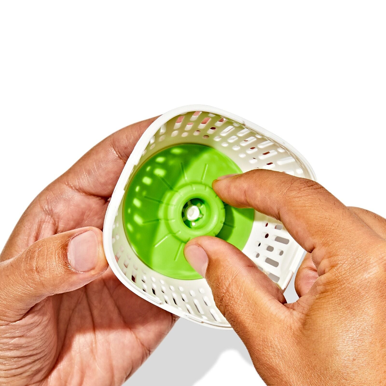 produce-saver-crisper-drawer-insert-2-pack-x6 gg_11427700_greensaver-crisper-drawer-insert_pdp_06.jpeg