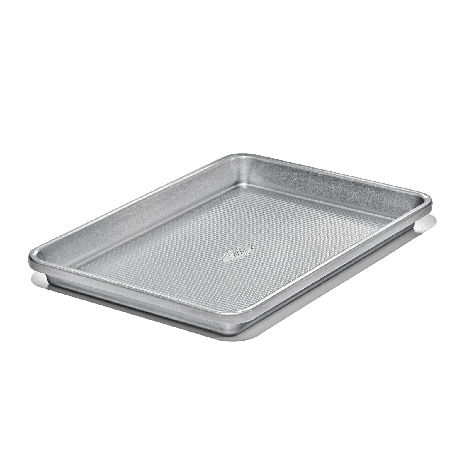 non-stick-pro-clear-coated-quarter-sheet-pan-w7 gg_11434900_quarter-sheet-pan_pdp_04.jpeg