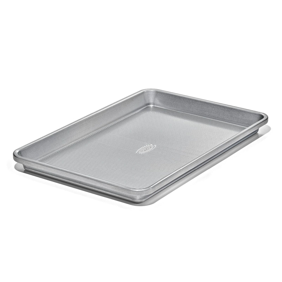non-stick-pro-clear-coated-jelly-roll-pan-e9 gg_11435000_jelly-roll-pan_pdp_04_1.jpeg