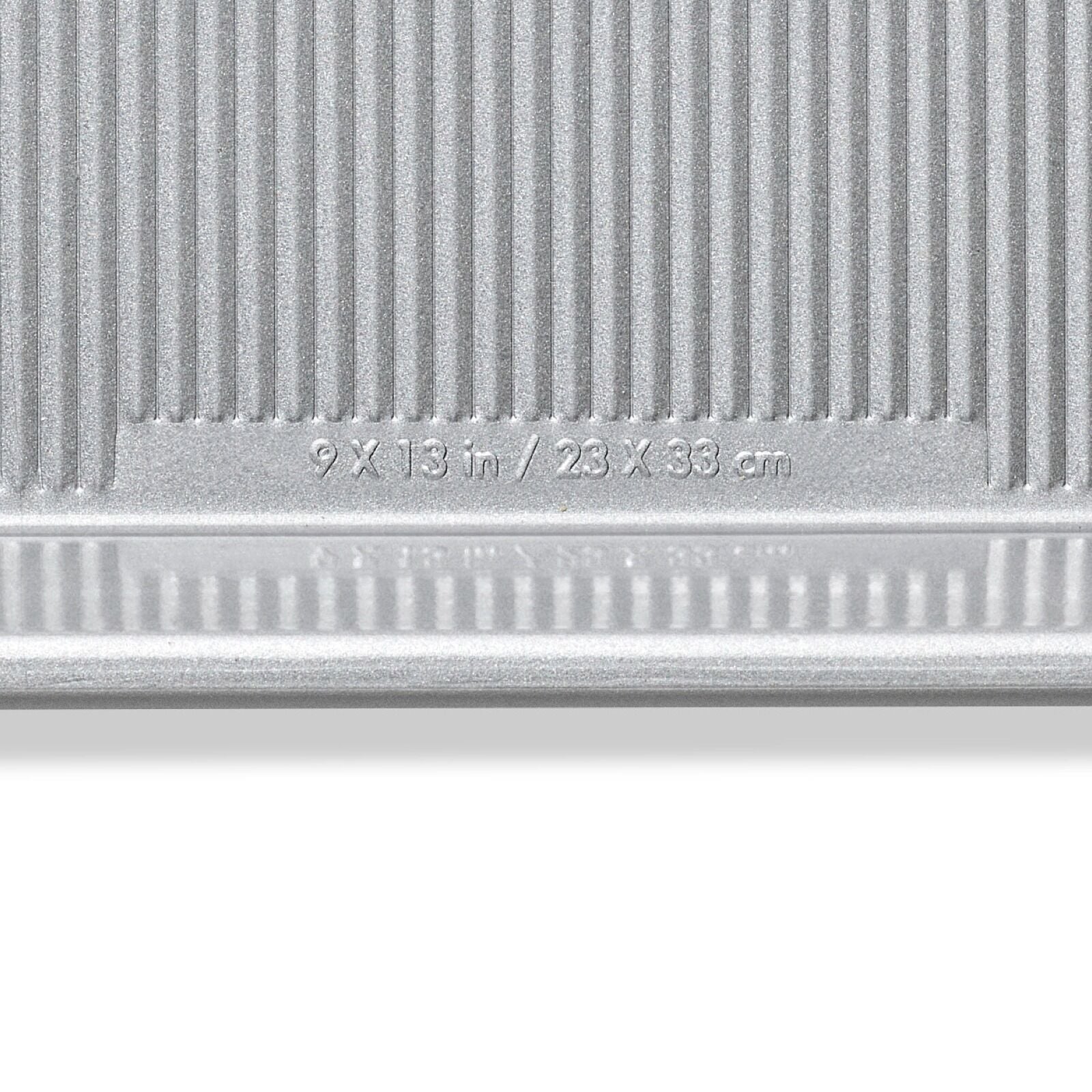 non-stick-pro-clear-coated-jelly-roll-pan-e9 gg_11435000_jelly-roll-pan_pdp_05.jpeg