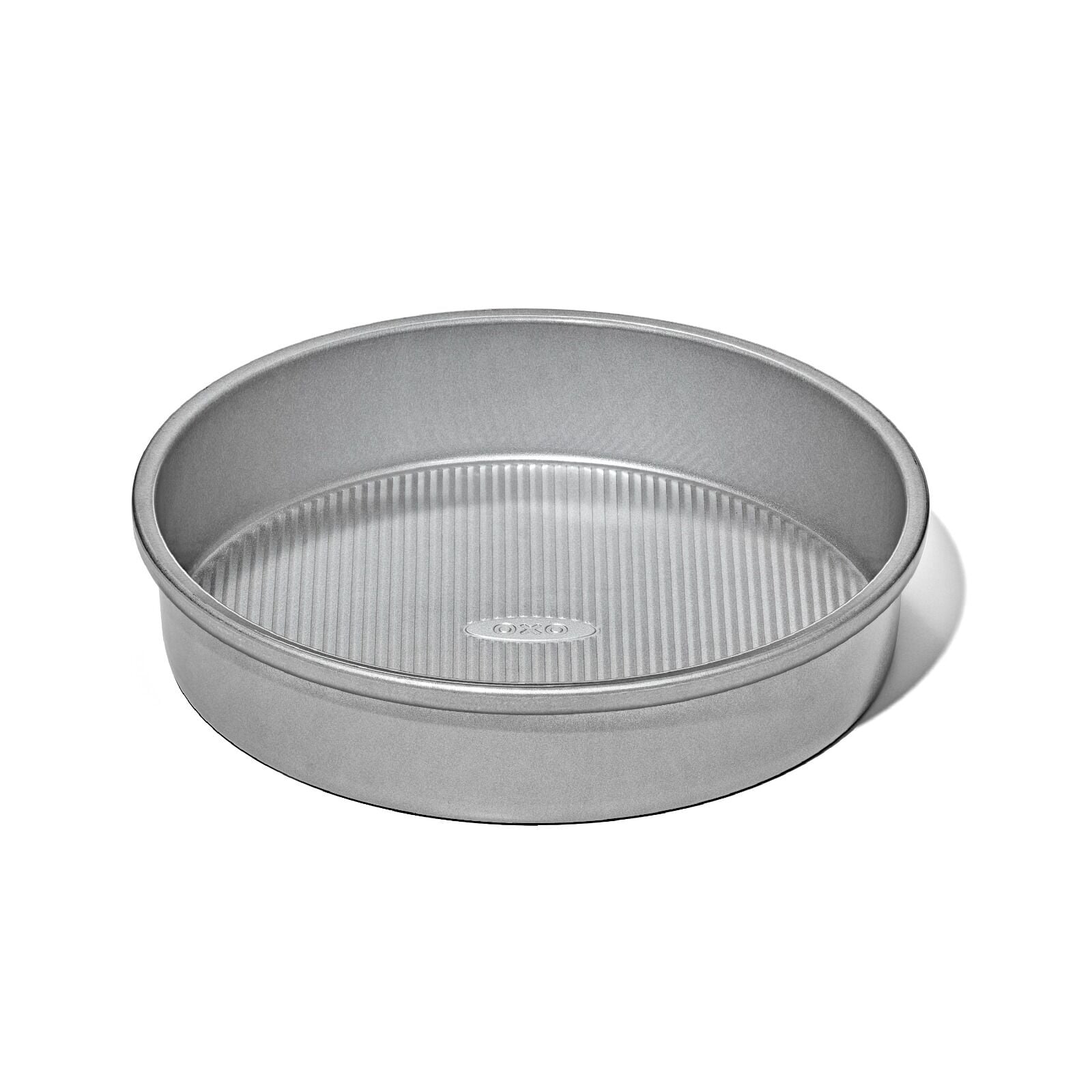 non-stick-pro-clear-coated-9in-round-cake-pan-r9 gg_11435100_9in-round-cake-pan_apdp_00_main.jpeg