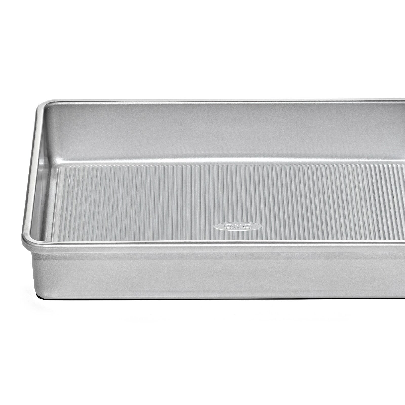 non-stick-pro-clear-coated-9inx13in-cake-pan-t3 gg_11435500_9x13-cake-pan_pdp_05.jpeg