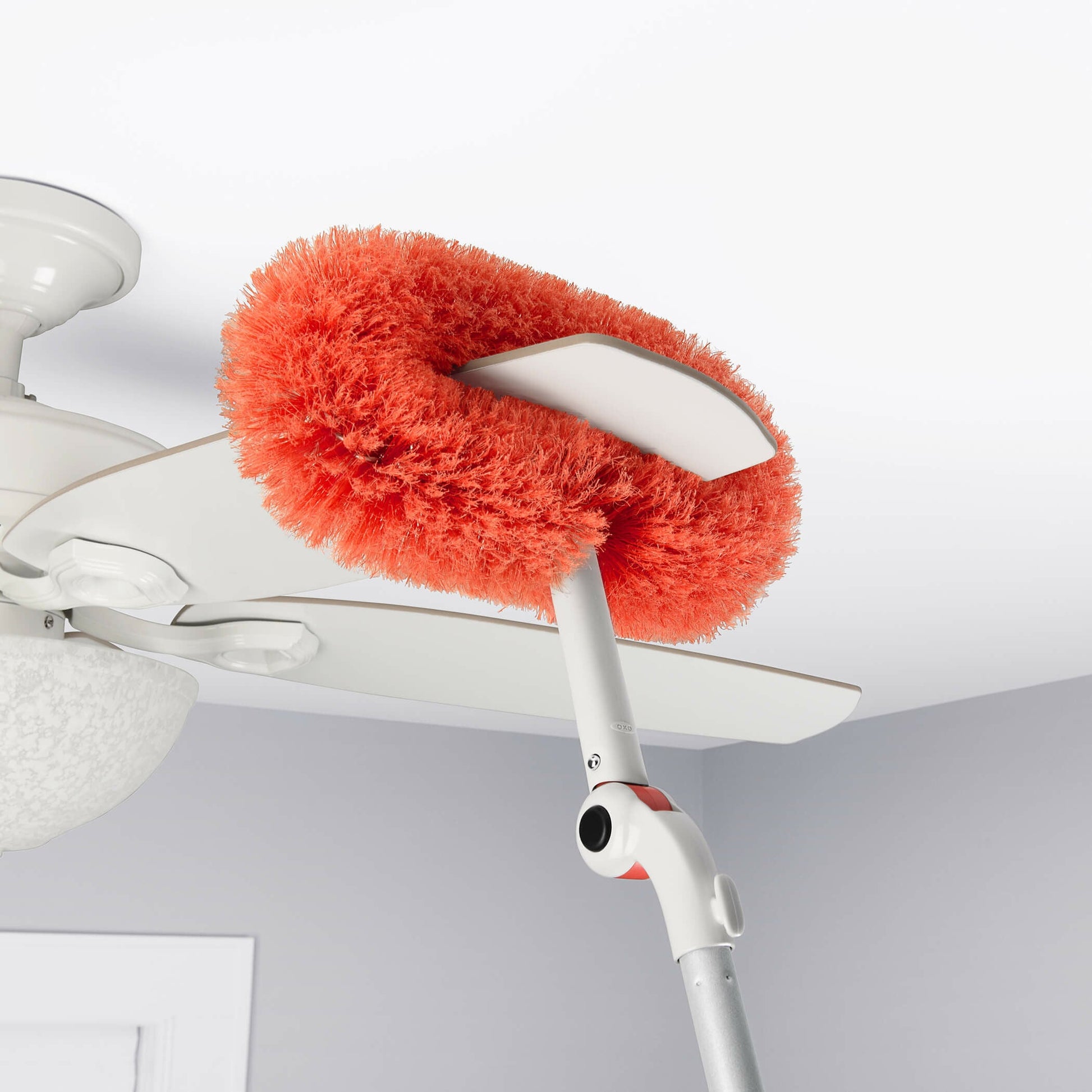 long-reach-dusting-system-v5 gg_12183600_4g_1_.jpg