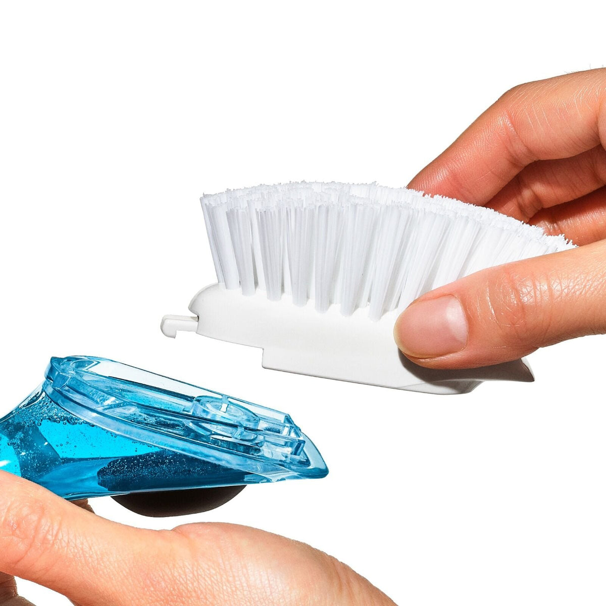 soap-dispensing-dish-brush-refill-2pk-n6 gg_12361200_soapdispensingdishbrushrefills_pdp_05.jpg