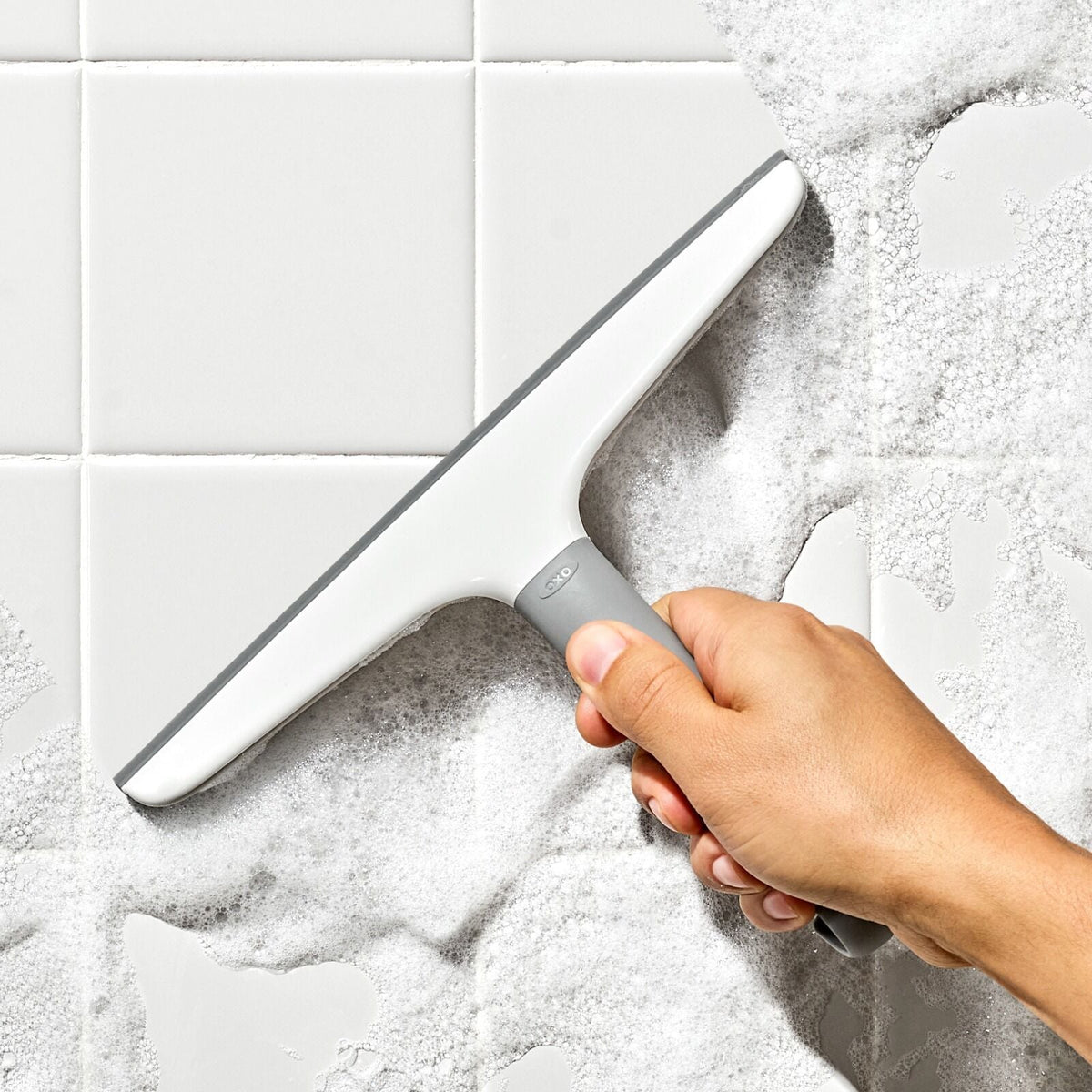 multi-use-squeegee-with-hook-o0 gg_12397800_multiusesqueegeehook_pdp_02.jpg
