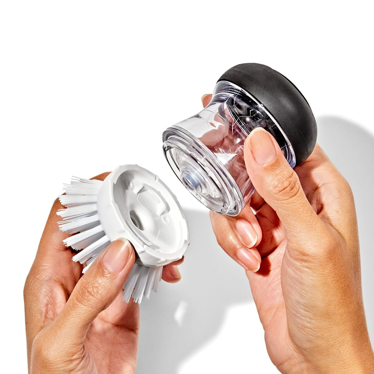 soap-dispensing-palm-brush-refills-4-pack-c9 gg_12425900_palm-brush-refills-4-pack_pdp_02.jpeg