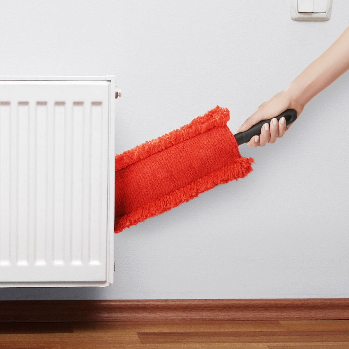 microfiber-under-appliance-duster-k4 gg_1245400_4d_1__1.jpg