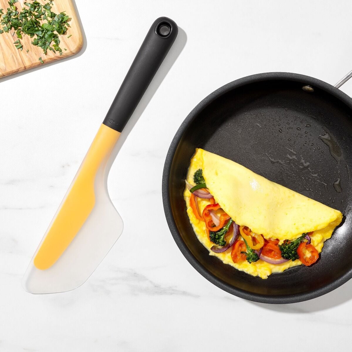 flip-and-fold-omelet-turner-z2 gg_1255680_9.jpg