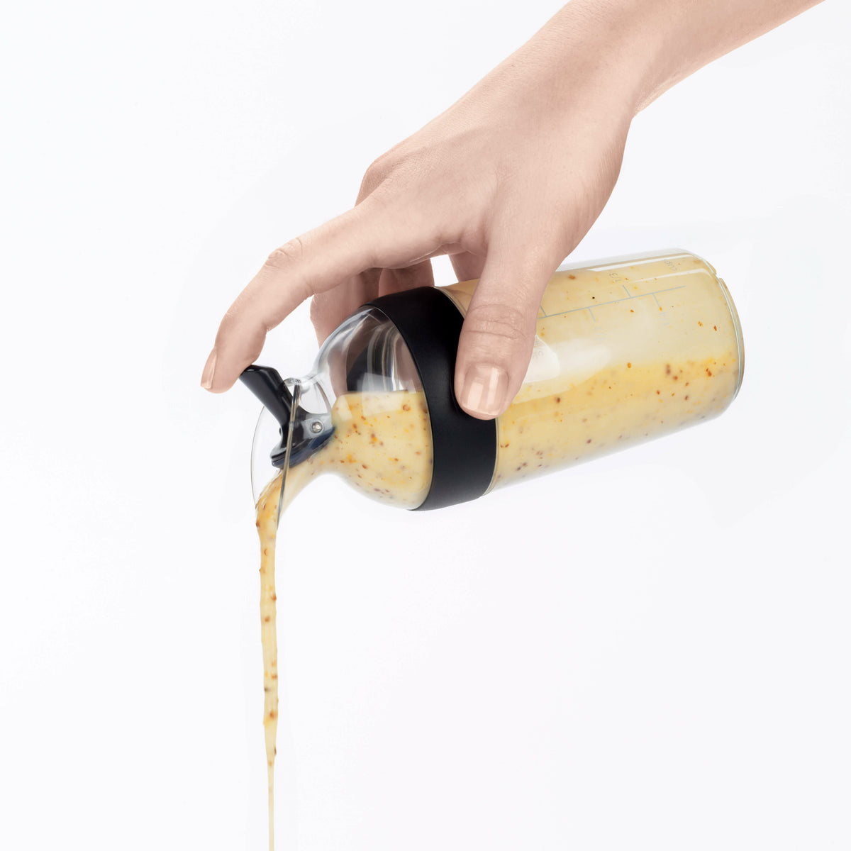 little-salad-dressing-shaker-p5 gg_1268980_3_1_.jpg