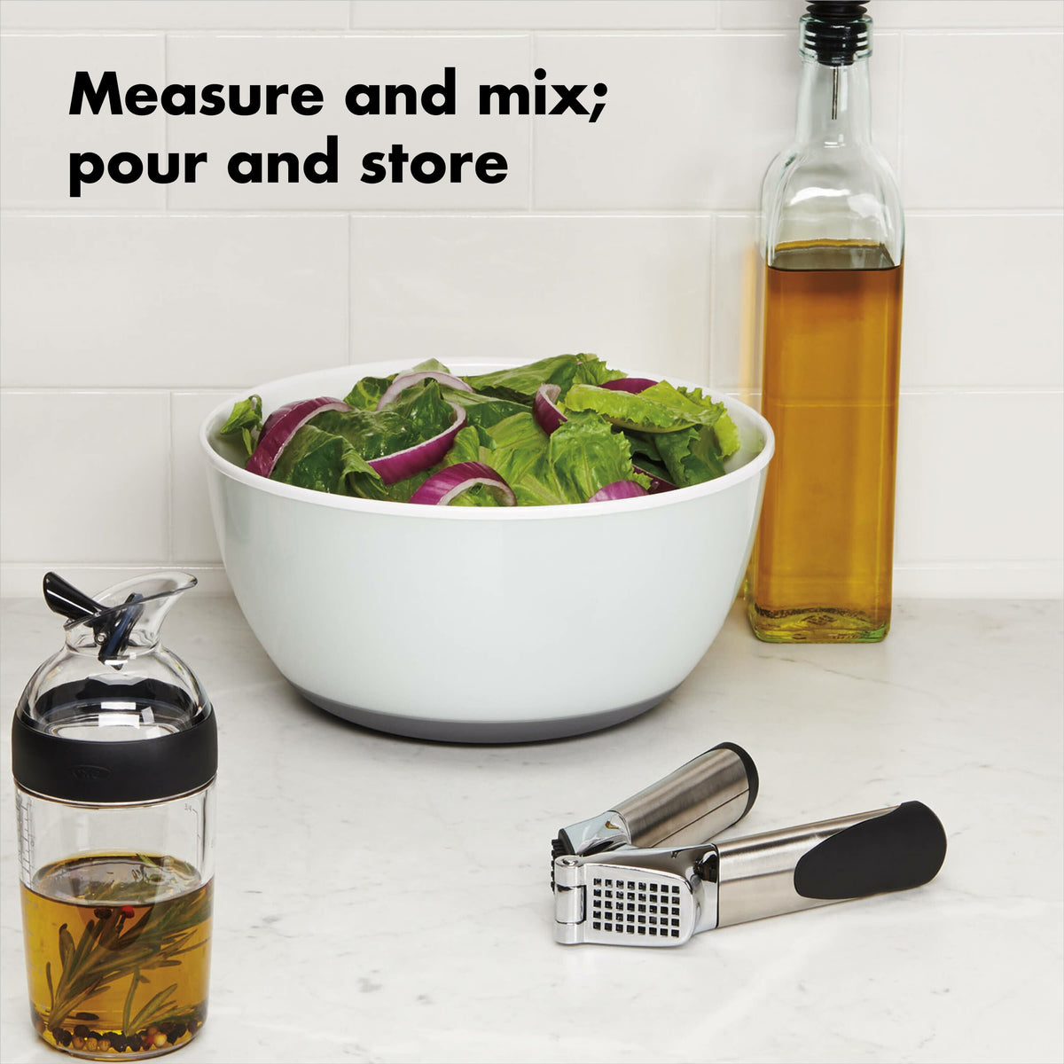 little-salad-dressing-shaker-p5 gg_1268980_8_1_.jpg
