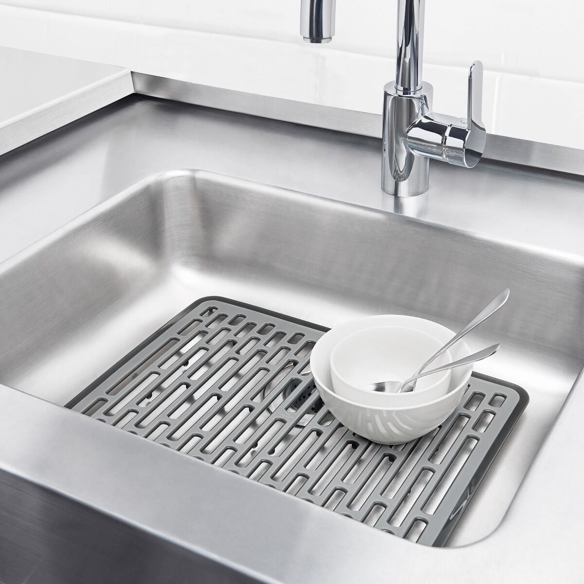 oxo-good-grips-large-sink-mat-n1 gg_13190530_9.jpg