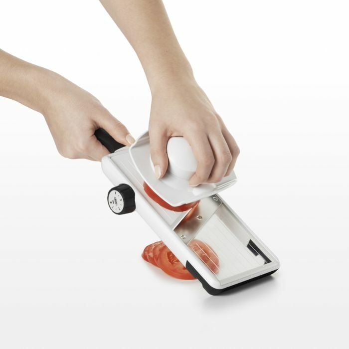 large-adjustable-hand-held-mandoline-slicer-a4 large_hand-held_mandoline_slicer_11135900_11.jpg