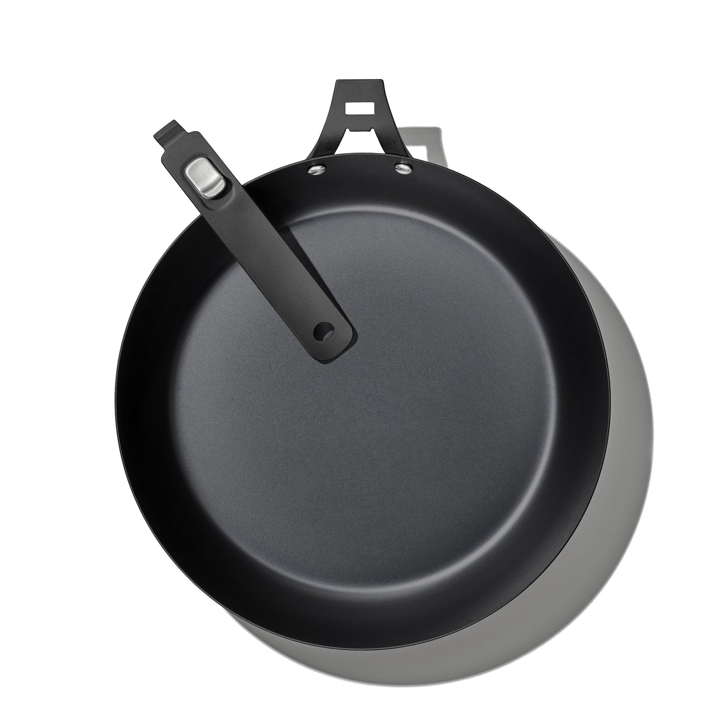 outdoor-12-inch-carbon-steel-pan-with-removable-handle-h2 od__2059650001_12incarbonsteelpan_59_rgb.jpg