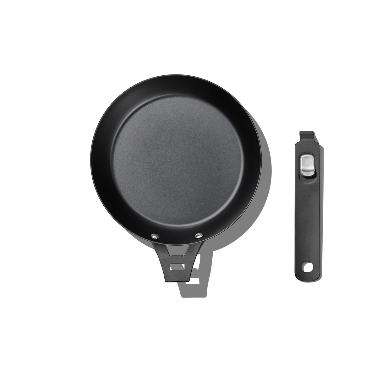 carbon-steel-with-removable-handle-8in-pan-l6 od__2059660001__8incarbonsteelpan_75_rgb.jpg