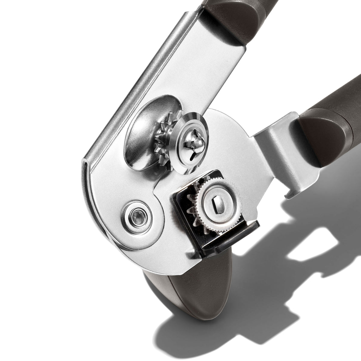 oxo-outdoor-can-and-bottle-opener-s1 odr_9107900_081720_51_rgb.jpg